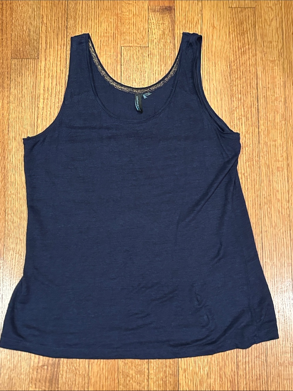 Cynthia Rowley Line. Navy Scoop Neck Tank Top Size Medium